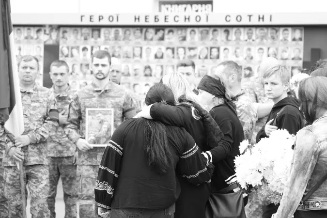 У Луцьку попрощалися із загиблим на Сумщині 21-річним Максимом Базиляном