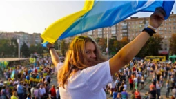 «Вліпи за себе»: українську молодь закликають не ігнорувати місцеві вибори