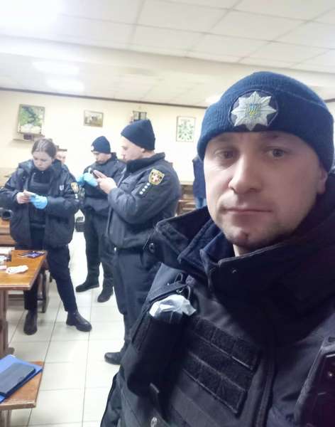 Говорили російською: самооборонівці зловили наркобариг, які їхали до Луцька (фото)
