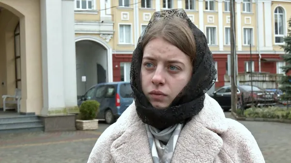 Батьки 1,5 року чекали живим: у Луцьку прощалися з молодим бійцем Олександром Зарембою