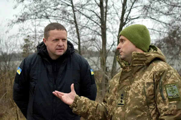 Голова Волинської ОВА Іван Рудницький оглянув фортифікаційні споруди уздовж кордону з Білоруссю