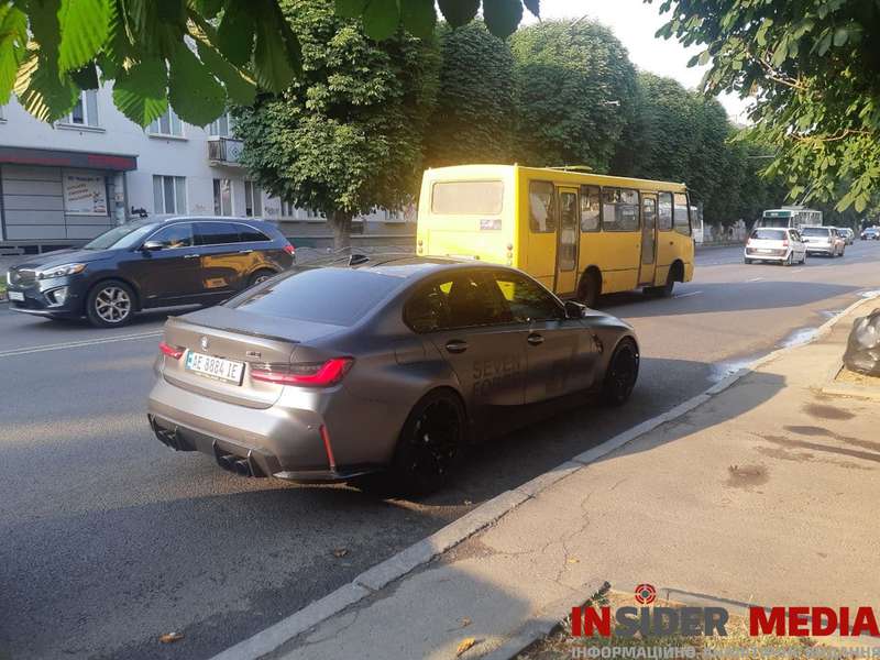 У Луцьку затримали водія BMW, що дрифтував «перед носом» у патрульних