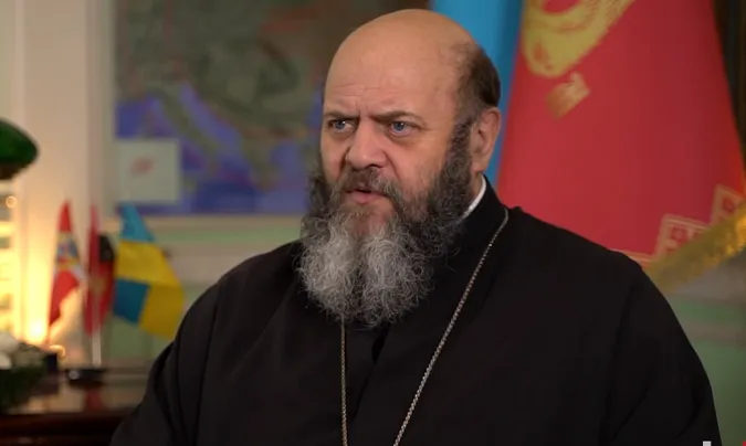В армію мають йти всі, – митрополит Луцький і Волинський Михаїл