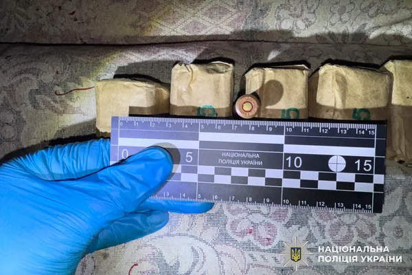 На Рівненщині затримали чоловіка, який стріляв по військових ТЦК і поліцейських (фото)