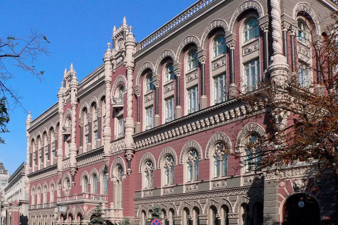 Розповіли, хто тимчасово замінить Гонтареву 