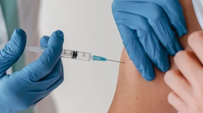 Скільки українців нехтують вакцинацією від гепатиту B