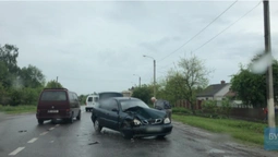 У Нововолинську зіткнулися Jeep та Daewoo Lanos (відео)