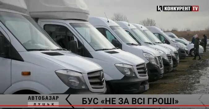 Бус «не за всі гроші»: що пропонують продавці Луцького авторинку (відео)