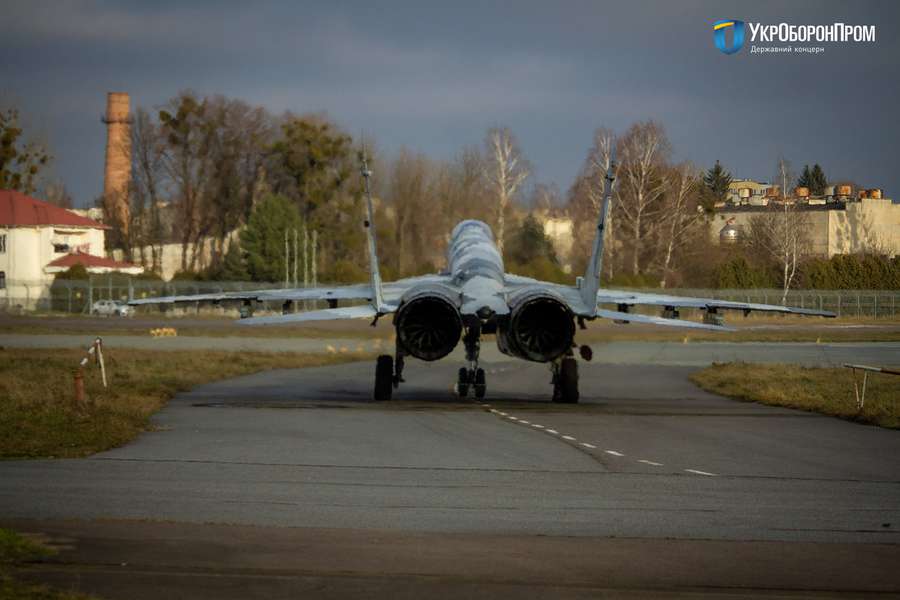«47-й знову в строю!»: до Луцька повернувся відремонтований МіГ-29 (фото)