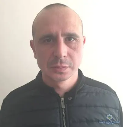 Поліція розшукує двох лучан, причетних до викрадення майнерів (фото)