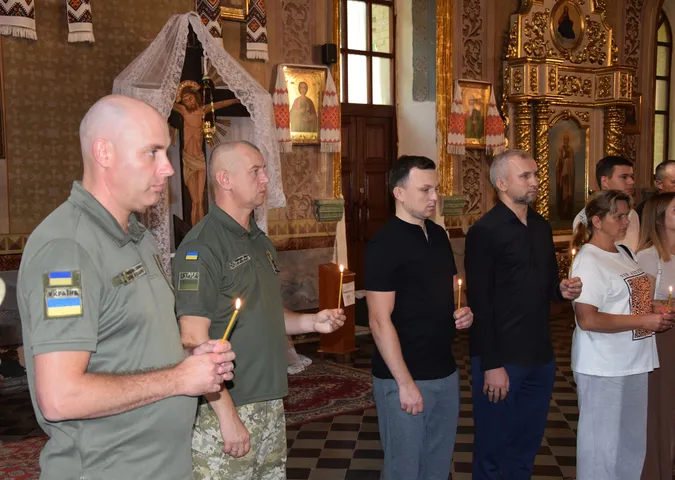 У Луцьку родини загиблих прикордонників отримали відзнаки захисників (фото)