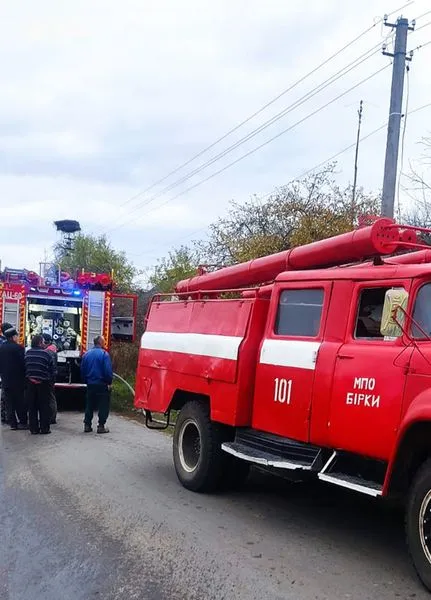 У Камінь-Каширському районі горів будинок (фото)
