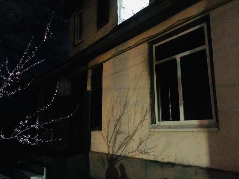 У Луцьку на Шевченка горів житловий будинок: троє людей загинуло (фото)