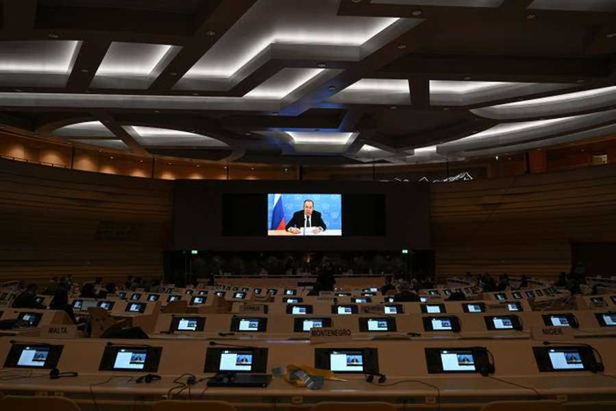 У Женеві дипломати десятків країн вийшли з залу під час відеовиступу Лавров
