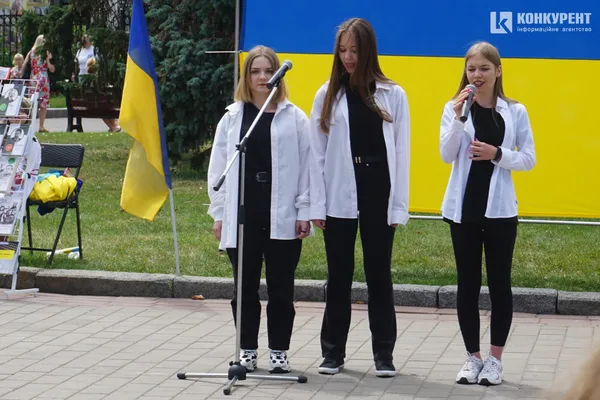 Не 31 рік, а понад 1000: у Луцьку відзначили День державності України (фото, відео)