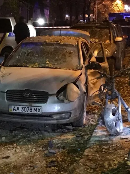 Двоє загиблих і поранений депутат Мосійчук: подробиці вибуху в Києві 