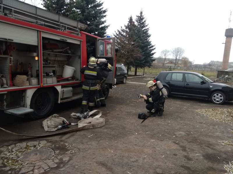 Евакуювали персонал: в Іваничах «горіла» лікарня (фото)
