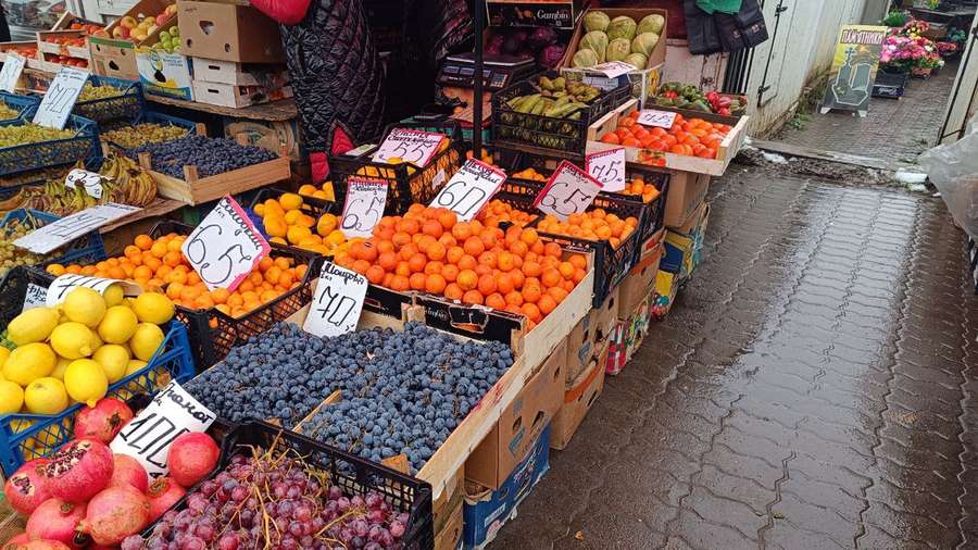 Скільки коштують мандарини у Луцьку