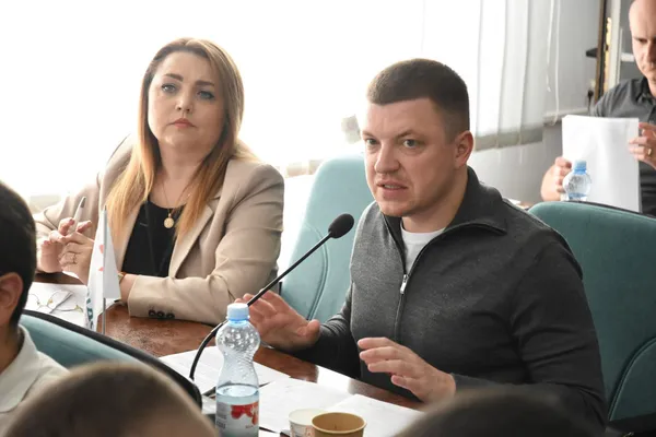 Тарас Шкітер та Алла Надточій
