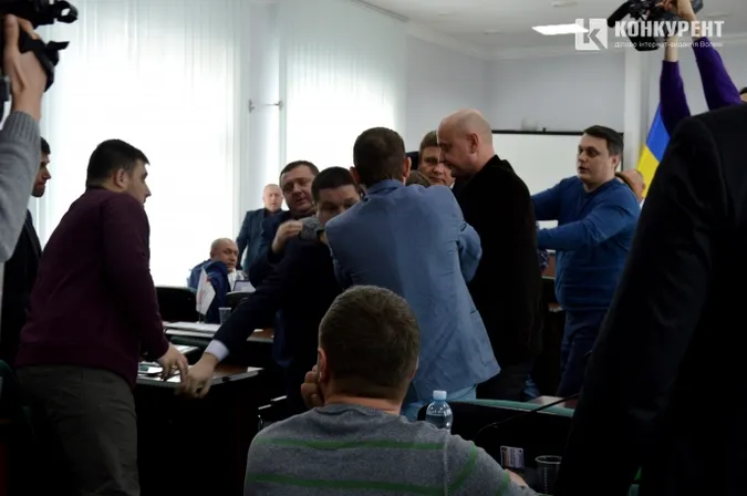 Скандальна сесія Луцькради: чому виник конфлікт