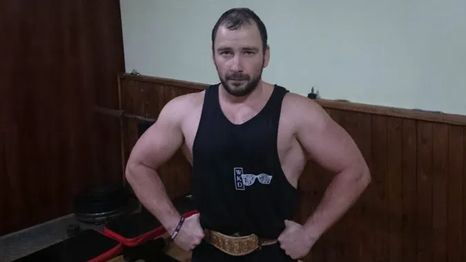 Виховав двох чемпіонів світу: у волинській бригаді служить важкоатлет Тренер