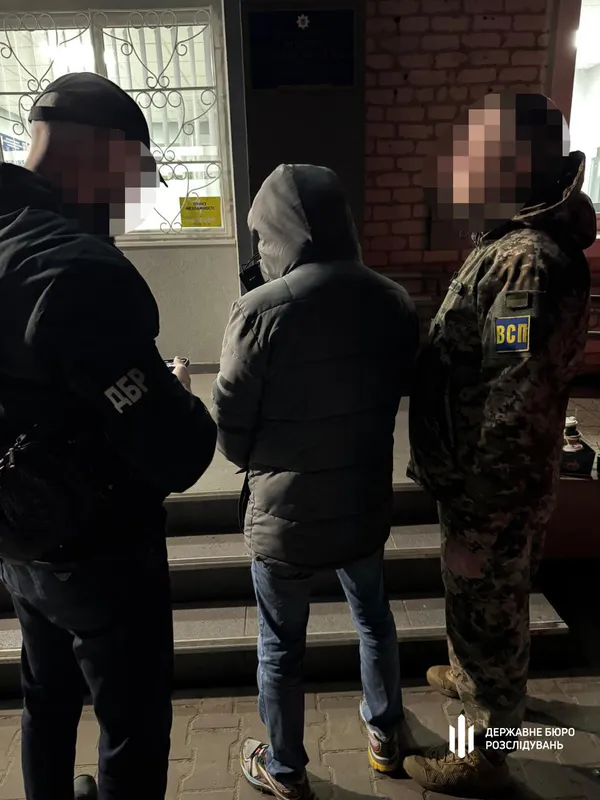Зламали руку, вдарили струмом і розпилили газ: на Волині судитимуть посадовця ТЦК за побиття 60-річного чоловіка (фото)