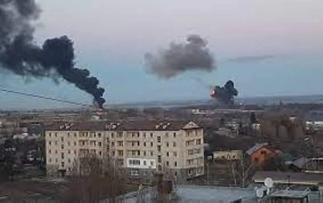 Ракети, артилерія, авіація: Україна зазнала вже понад 30 ударів