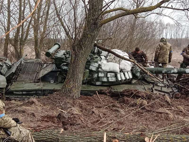 На Чернігівщині українські військові знищили танковий підрозділ (фото)