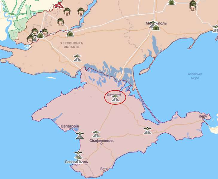 Вибухи в Криму: окупанти тікають з-під Джанкоя (відео)