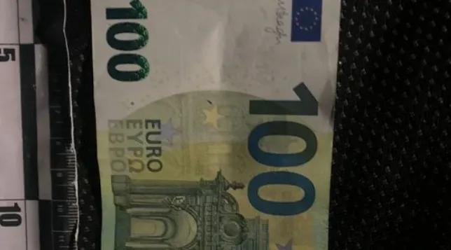 На Волині вночі п'яний мотоцикліст давав поліцейським 100 євро