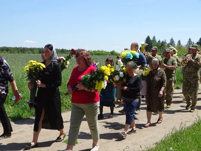 На Волині попрощалися з Героєм Дмитром Лободюком(фото)