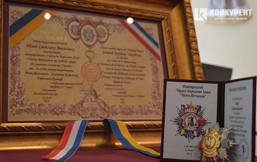 Волинянку відзначили «Орденом Королеви Анни »Честь Вітчизни«» на срібній зірці