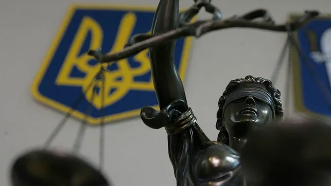 «Комо Україна» не хоче пускати податківців на перевірку (відео)
