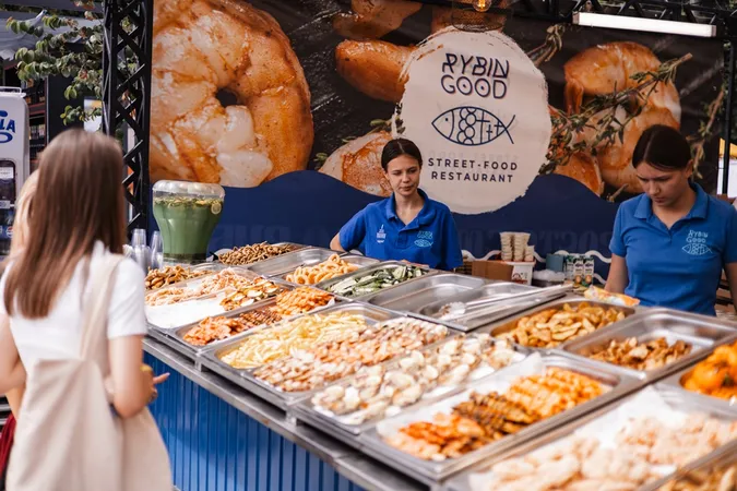 FOODFEST у Луцьку: фінал сезону та збір на Перемогу!