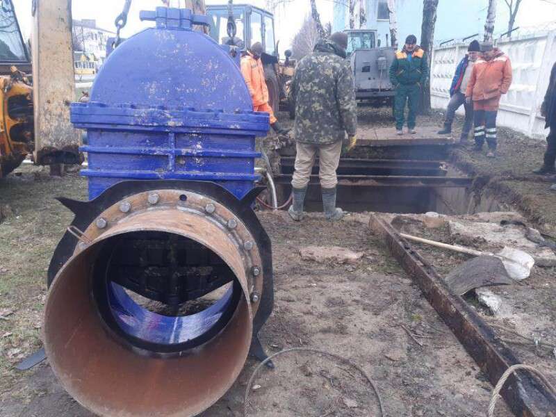 Скоро буде вода: працівники «Луцькводоканалу» завчасно завершили ремонтні роботи