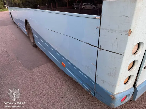 У Луцьку п'яний водій «розніс» дві автівки