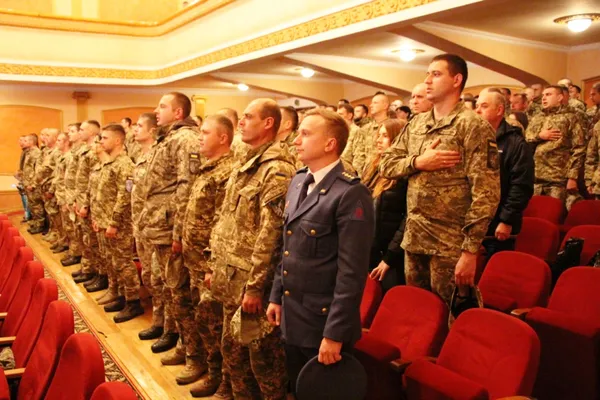 Авіабригада, яка базується у Луцьку, відзначила 80-річний ювілей (фото)