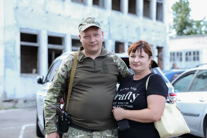 Поліцейські-добровольці з Волині вирушили у зону бойових дій (фото)