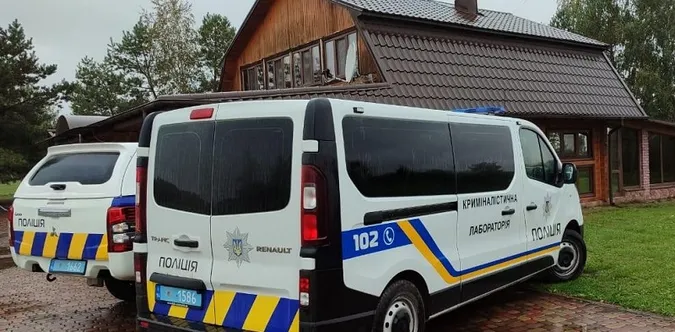 Чоловіка застрелили, жінці проломили голову: на Львівщині – подвійне вбивство (фото)