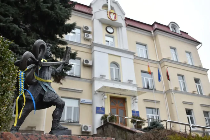 Ексзаступника луцького мера звільнили від покарання за корупцію