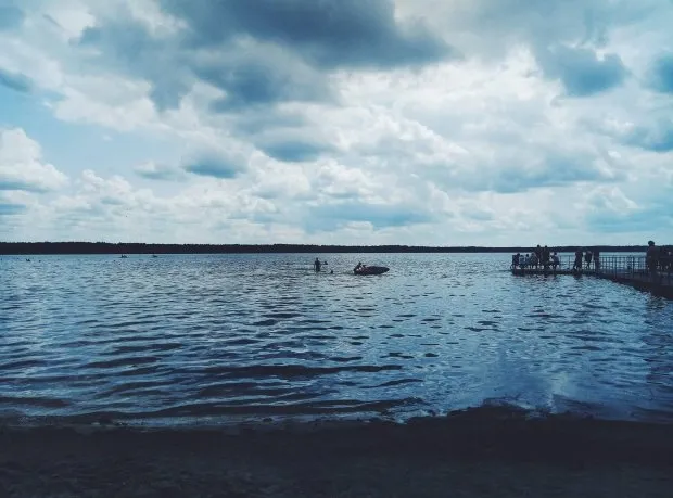 Відпочинок на Білому озері: скільки коштує і як потрапити (фото) 
