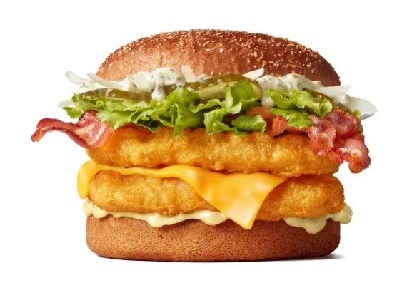 В Луцьку теж буде: McDonald’s повернув українське меню