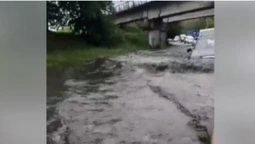 Дубнівське кільце в Луцьку "попливло" після дощу (відео)