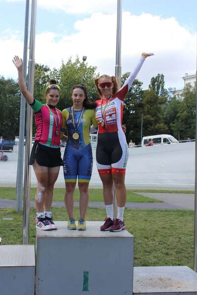 Волинська спортсменка стала триразовою чемпіонкою України з велоспорту
