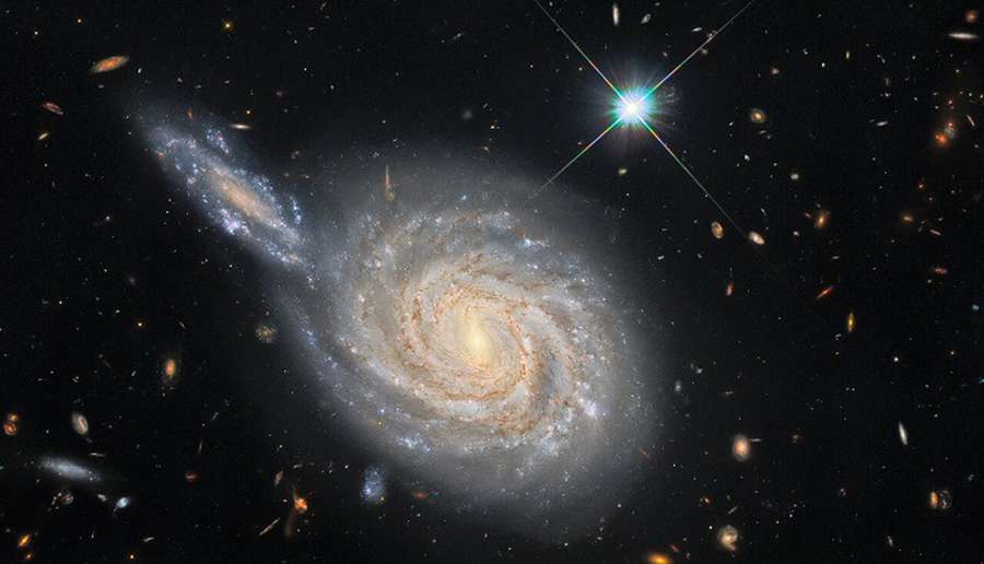 Телескоп Hubble сфотографував спіральну галактику в сузір'ї Риби (фото)