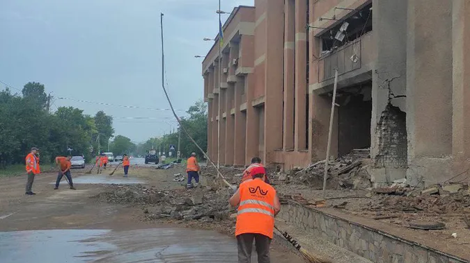 Росіяни обстріляли Миколаїв та Одещину (відео)