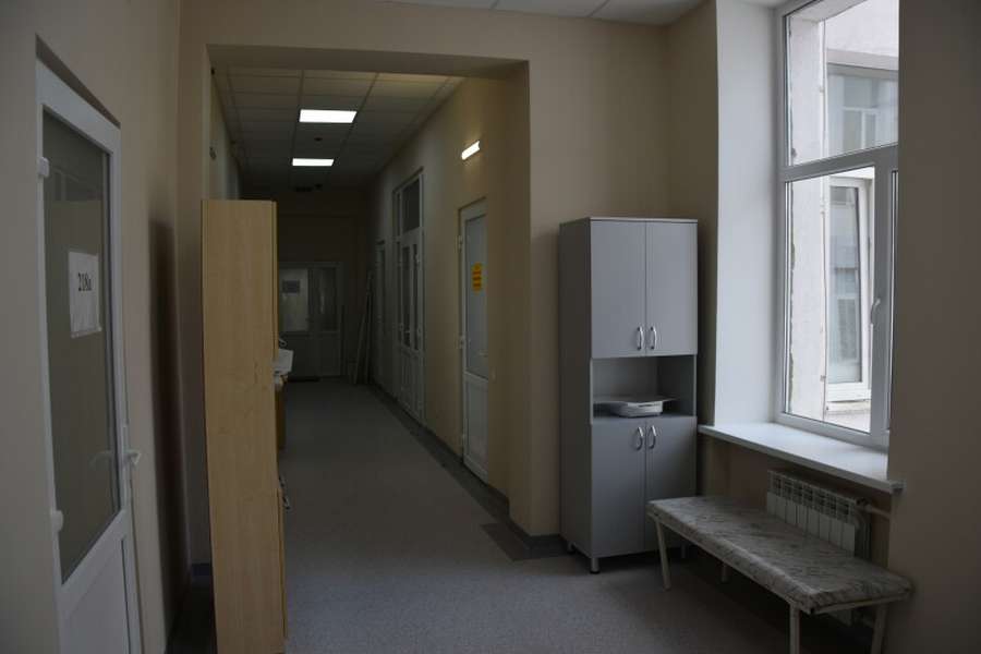 Як у Луцьку ремонтують інфекційну лікарню (фото)