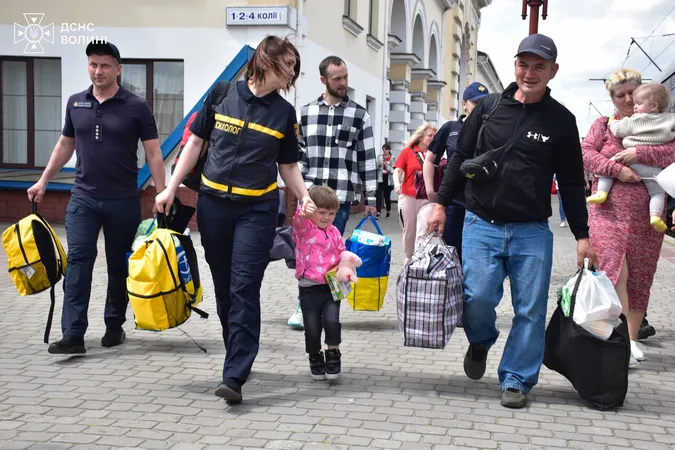 Евакуаційний потяг прибув на Волинь: прихисток знайшли ще 13 родин
