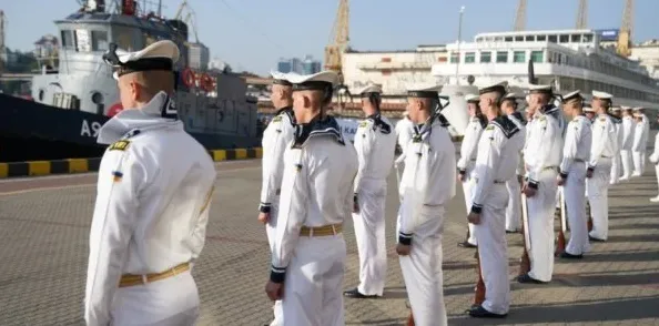 Морякам дозволили перетинати кордон: є умова