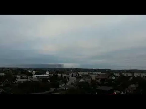 На Чернігівщині вибухнули склади із боєприпасами (відео)
